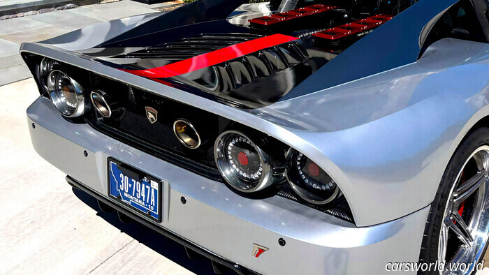 This American supercar boasts 1,100 horsepower and a manual transmission, yet very few people recall it. | Carscoops
